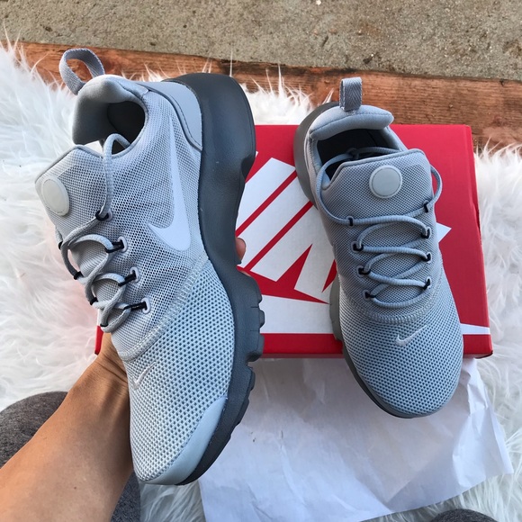 NIKE PRESTO FY Sz 6y Equivalent Women’s 7 new - Picture 4 of 7